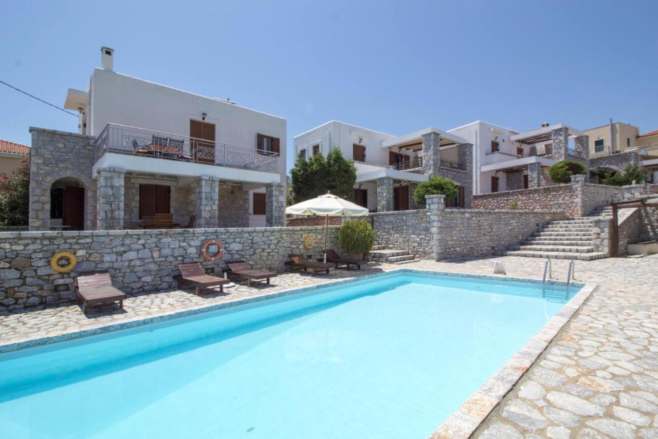 Malvazios Villas #4 Gythio Ngoại thất bức ảnh