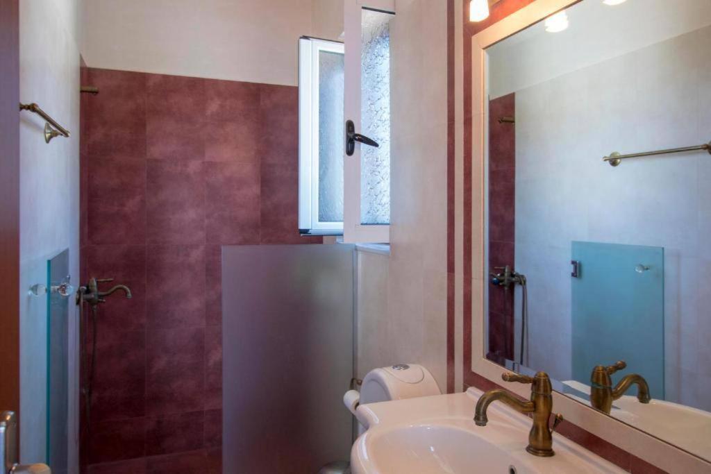 Malvazios Villas #4 Gythio Ngoại thất bức ảnh